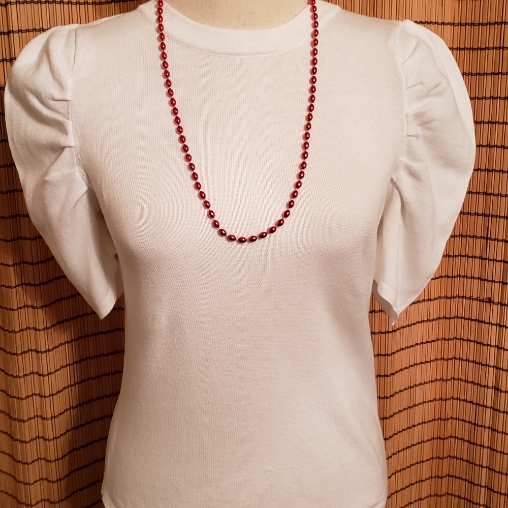 Short sleeve sweater top